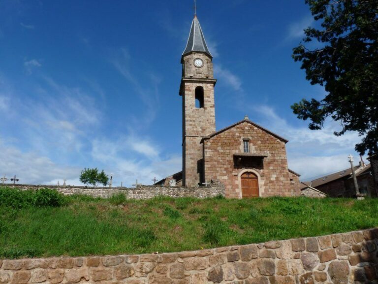 Eglise-st-pierre-st-jean-01-1-1024x768_1024_768